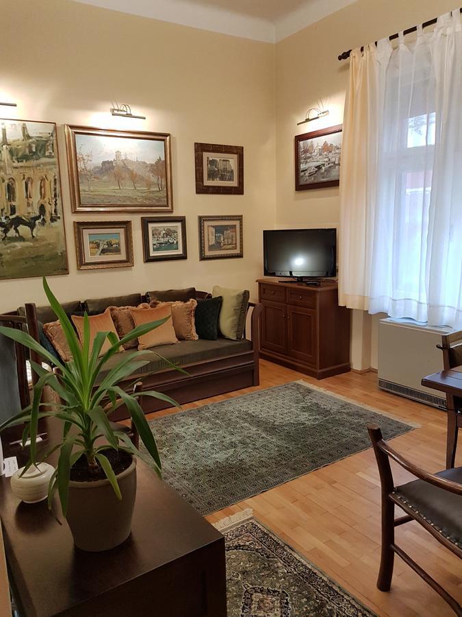 Classic Style Apartment Belgrade Extérieur photo
