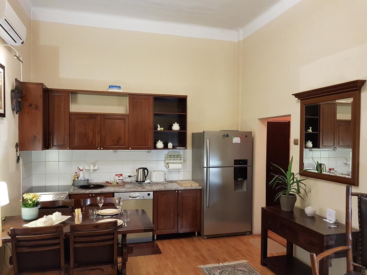 Classic Style Apartment Belgrade Extérieur photo