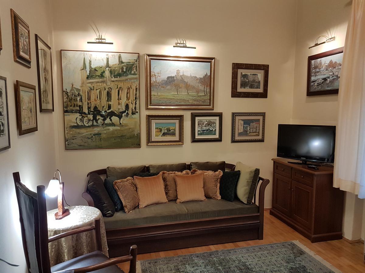 Classic Style Apartment Belgrade Extérieur photo