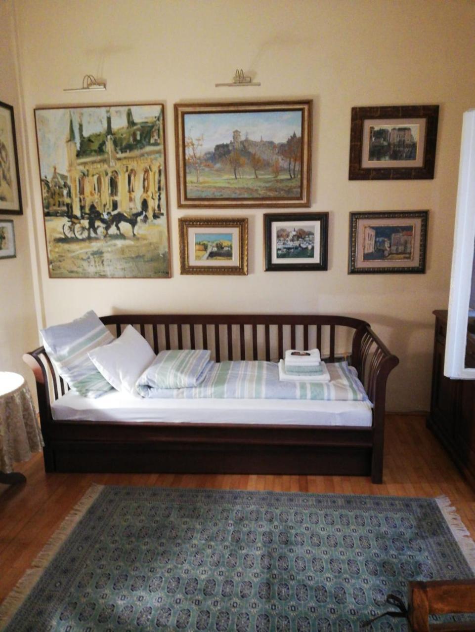 Classic Style Apartment Belgrade Extérieur photo